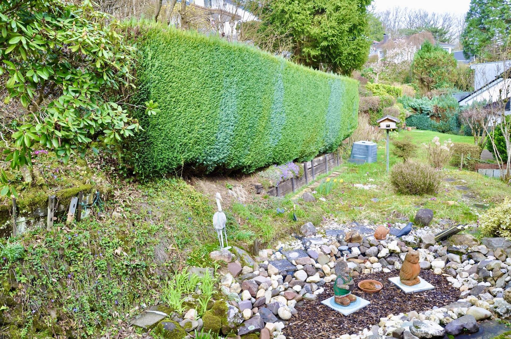 Garten mit Teich