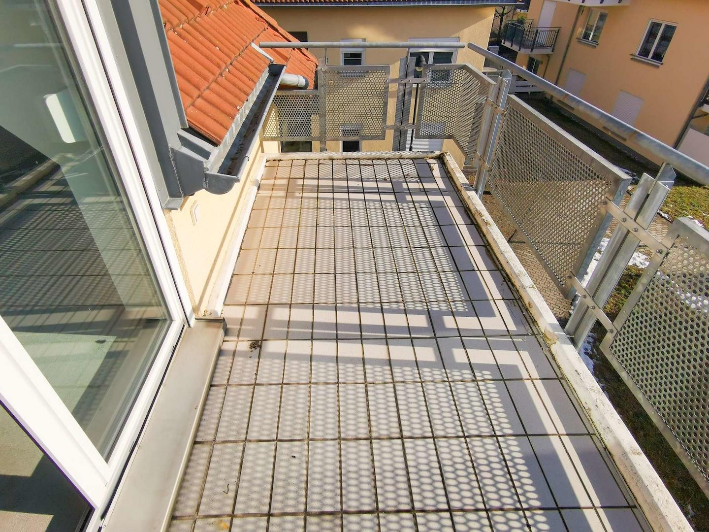 Sonniger Balkon