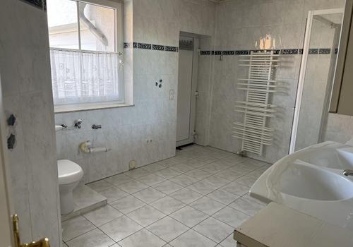 Duschbad EG