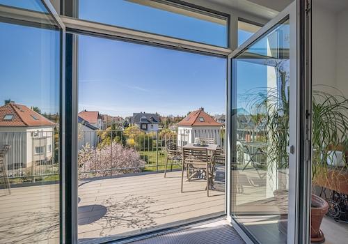 Eigentumswohnung | Blick zum Balkon