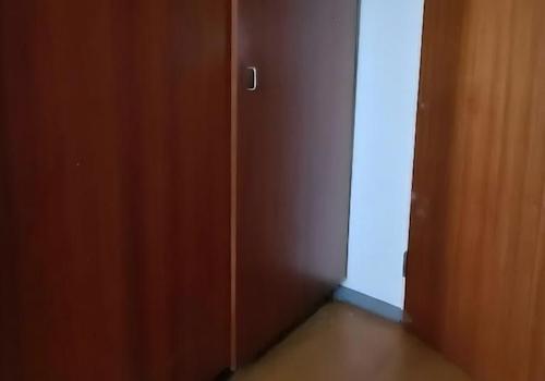 Dielenschrank