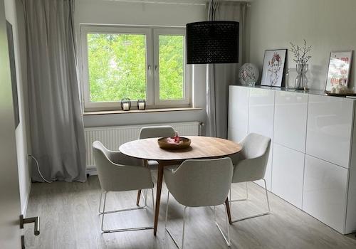 Wohn-/Esszimmer