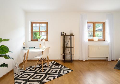 mit Platz zum Arbeiten