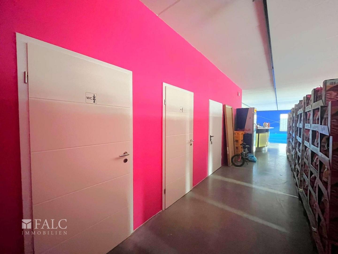 Zugang / WC