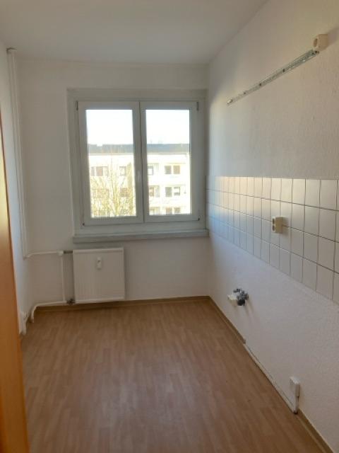 Küche mit Fliesenspiegel