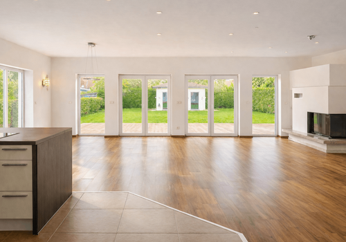 Großes Wohnzimmer