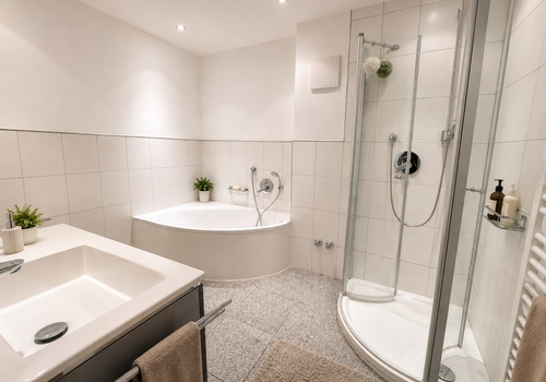 Großzügiges Badzimmer