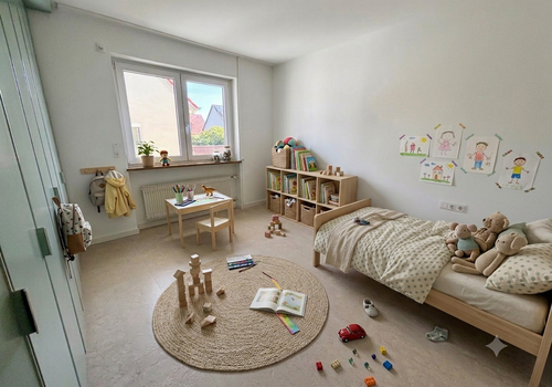 Kinderzimmer / Büro
