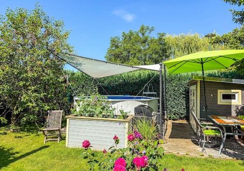 Liebevoll angelegter Garten