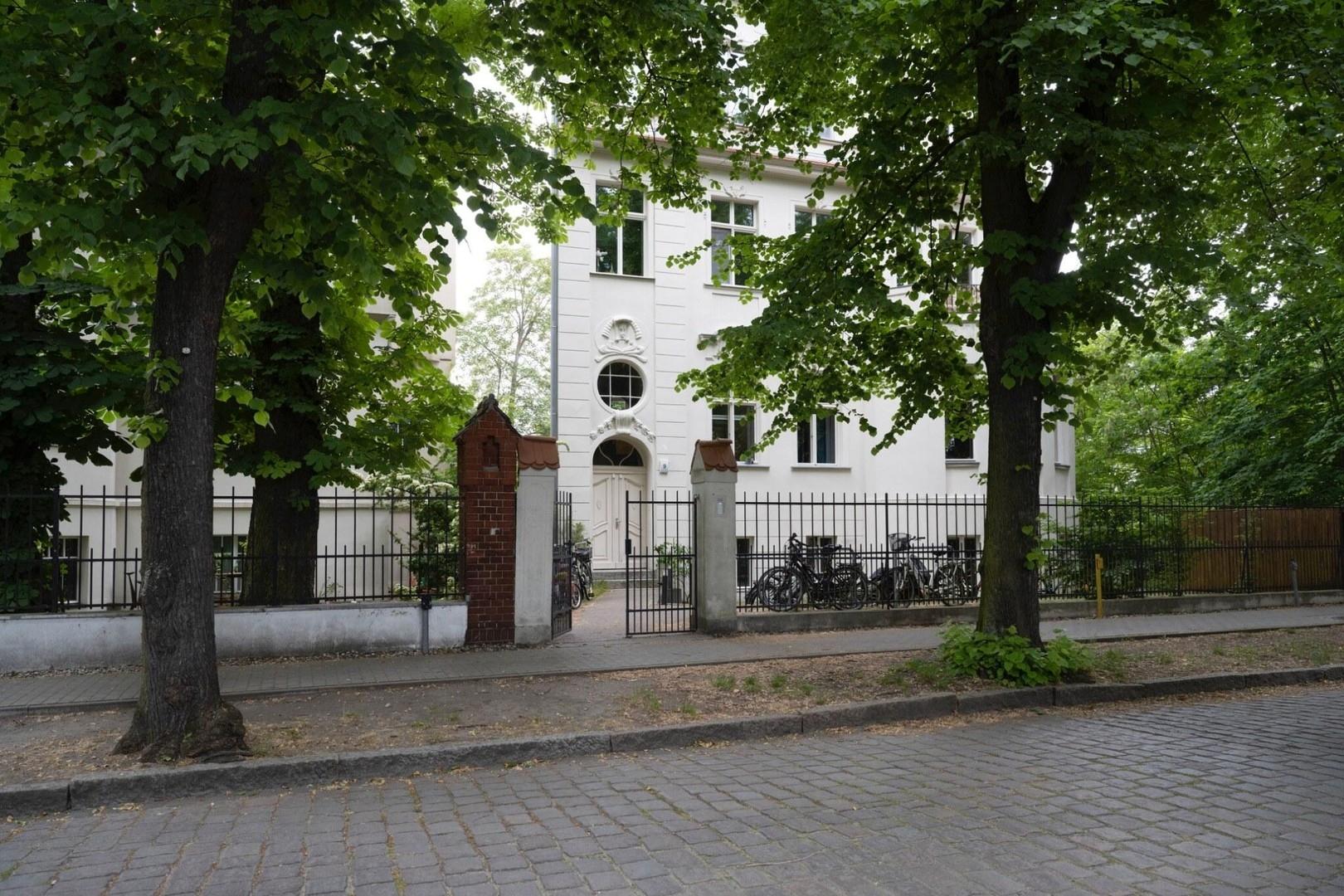 Straßenansicht