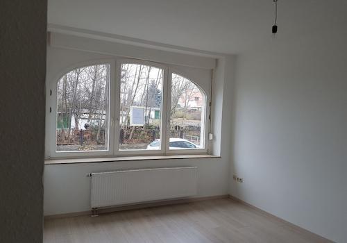Wohnzimmer mit Laminat