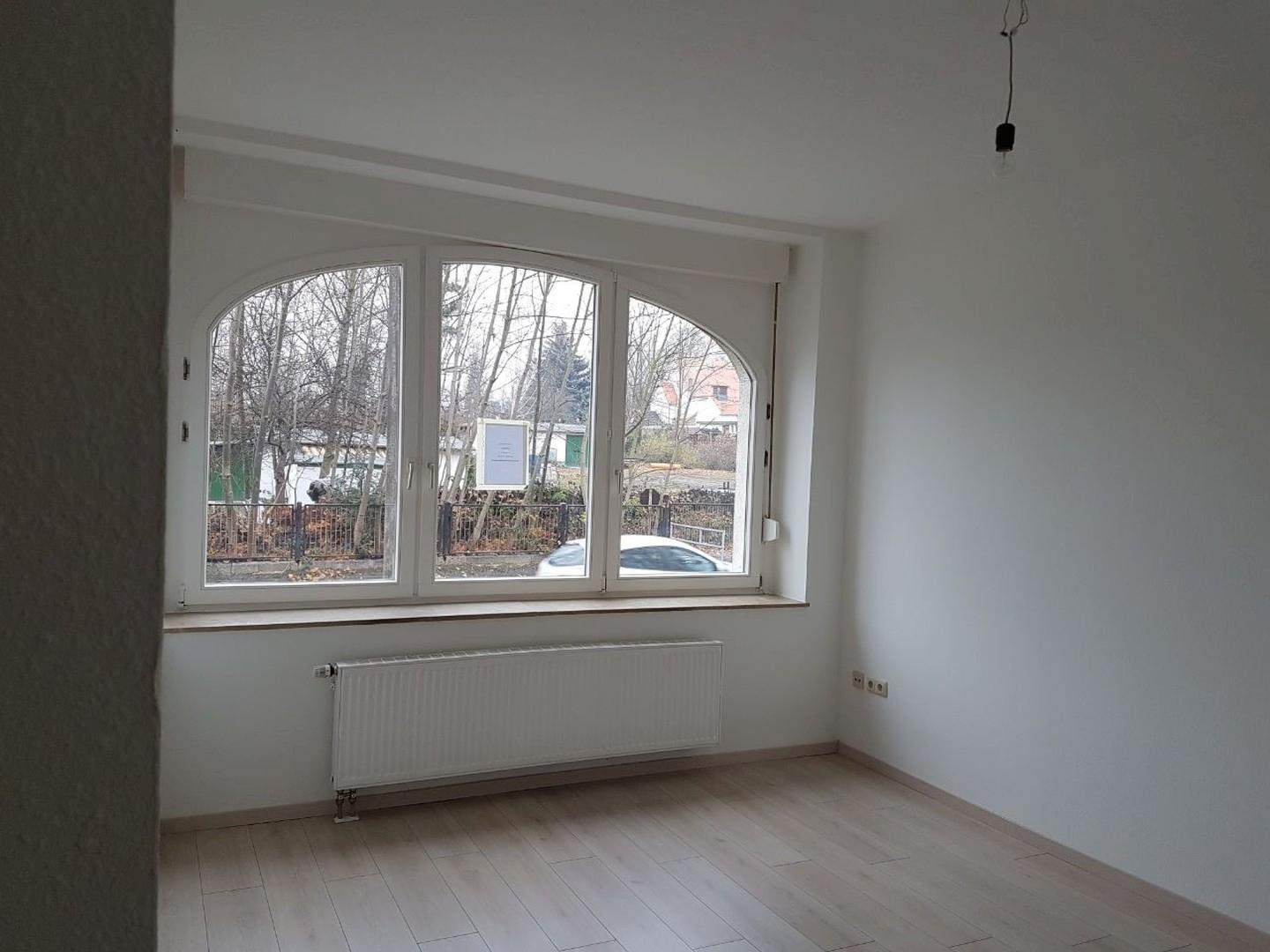 Wohnzimmer mit Laminat
