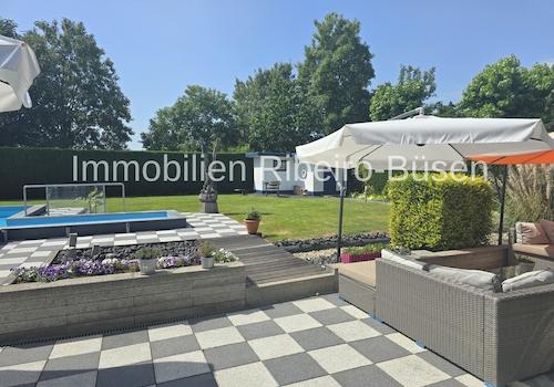 Blick in den Garten