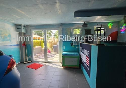 Garage mit Partybar