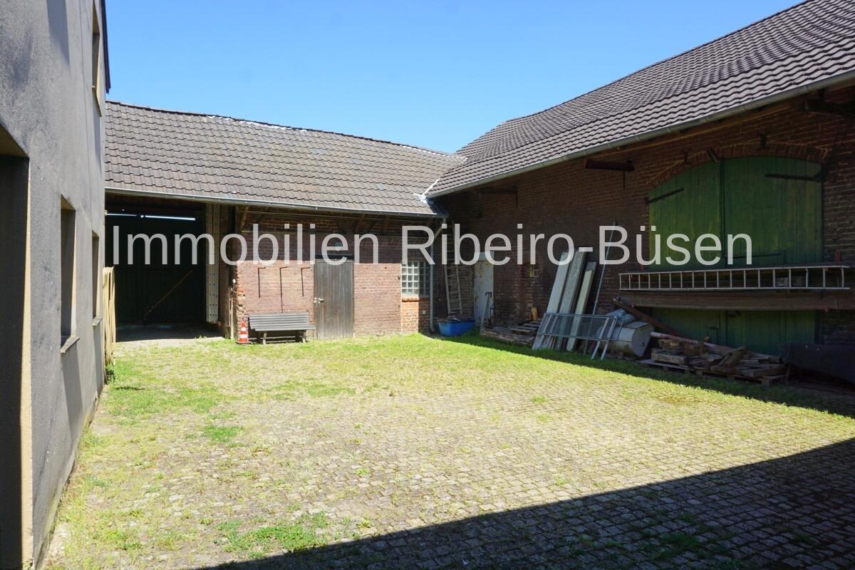 der Innenhof