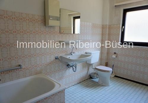 das Badezimmer