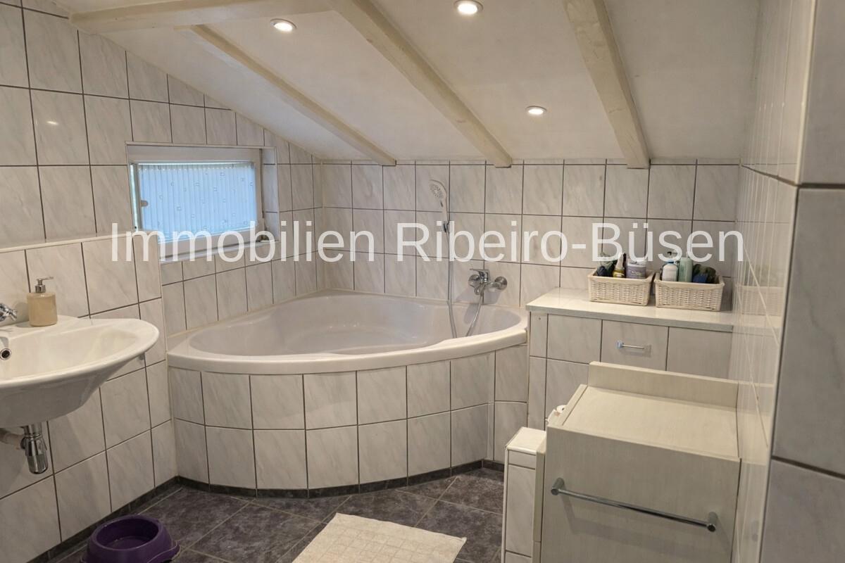 Badezimmer im  Dachgeschoss