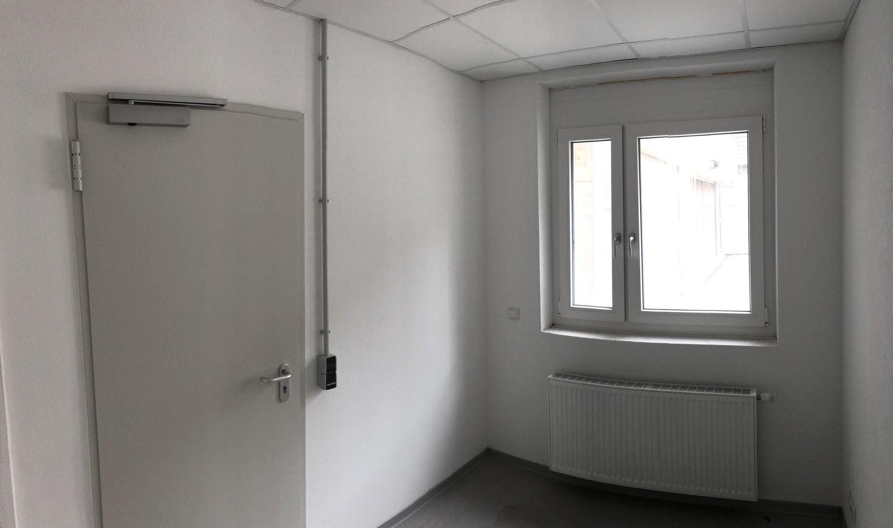Büro Tageslicht optional