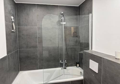 Badewanne / Dusche