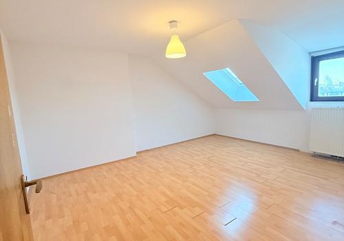Schlafzimmer (Seite 1)