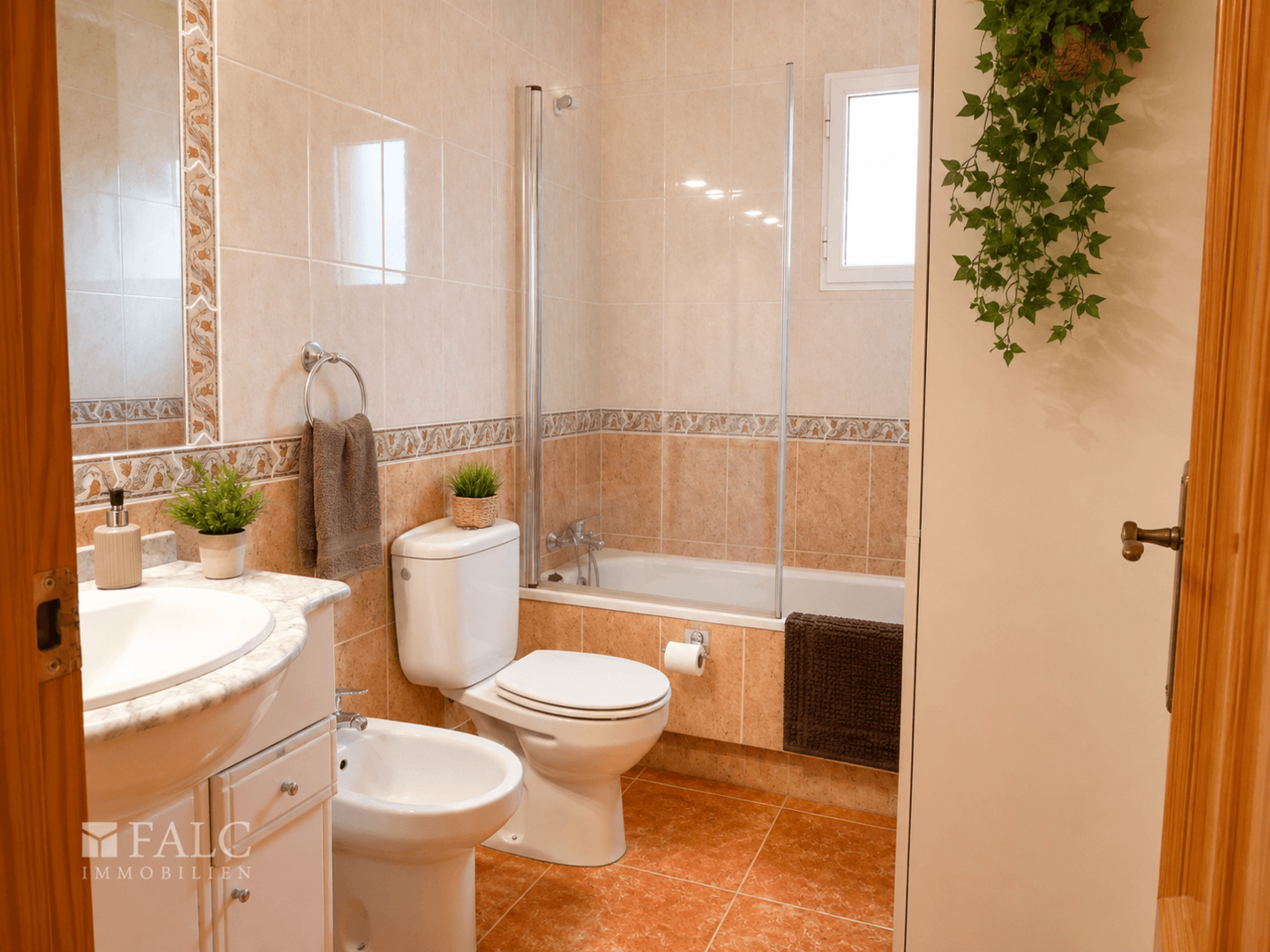 Badezimmer im ersten Stock