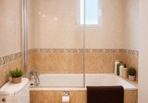 Badezimmer im ersten Stock