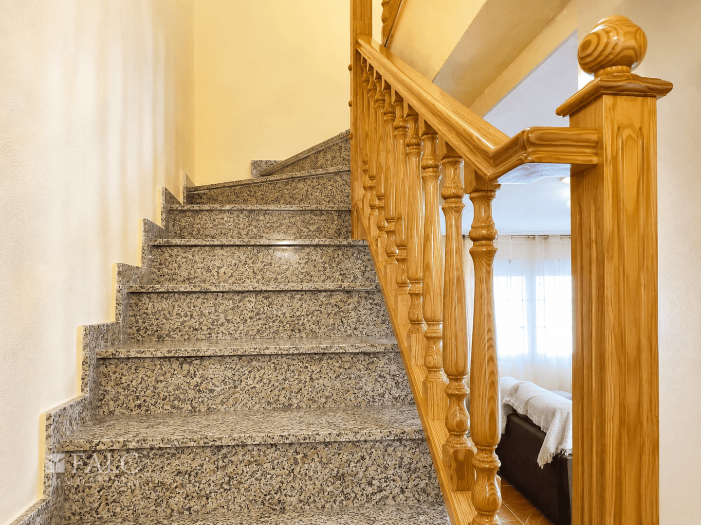 Treppe zum ersten Stock