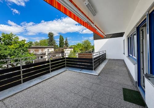 West-Terrasse