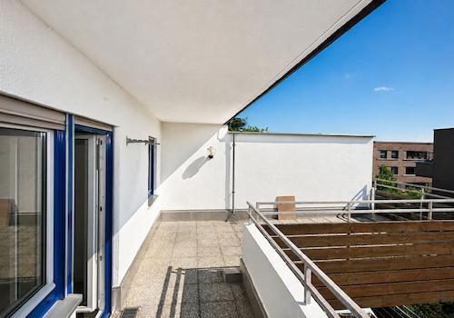 Ost-Terrasse