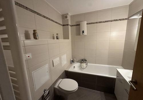 Bad II mit Wanne