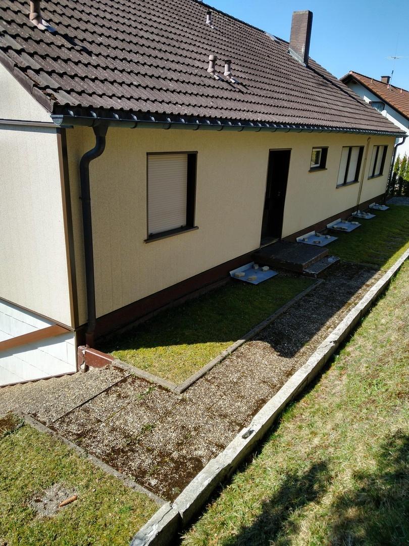 Terrasse hinter dem Haus