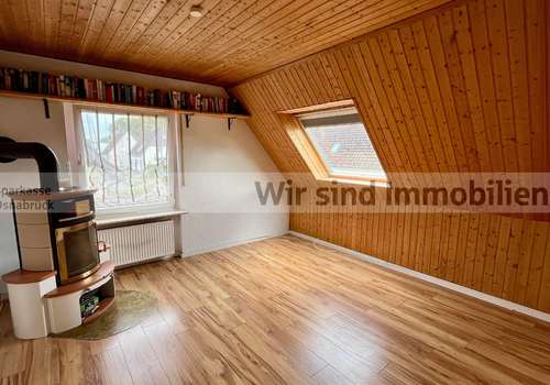 Wohnzimmer DG