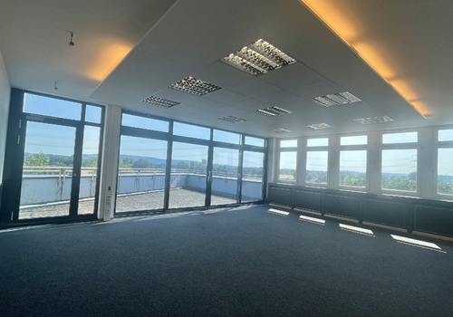 Büro 4. OG mit Dachterasse