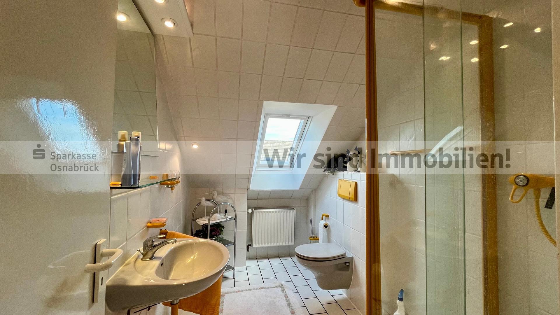 Bad Im Dachgeschoss