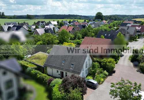 Seitenansicht und Umgebung