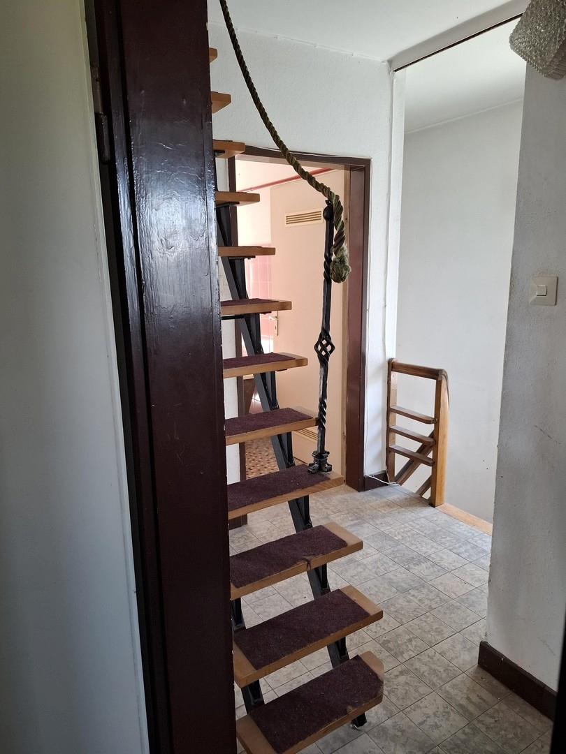 Raumspartreppe zum DG