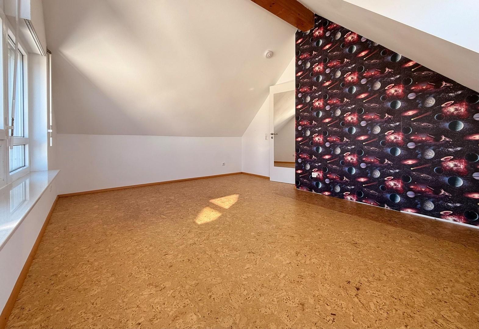 Kinderzimmer/Schlafzimmer 3.OG