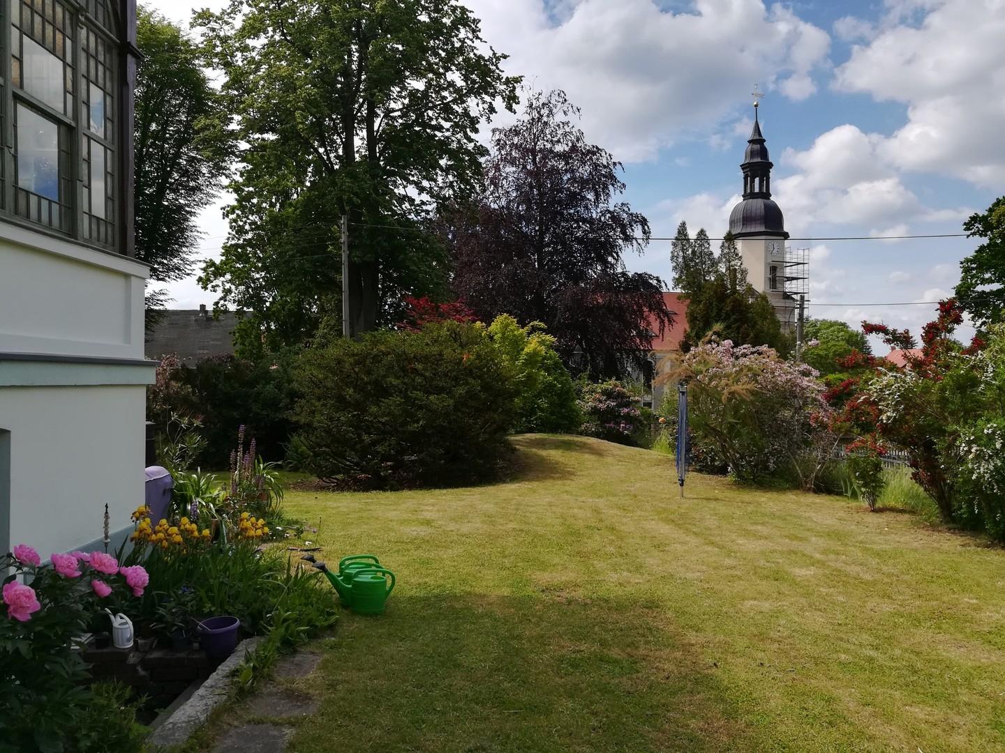 Blick zur Kirche 