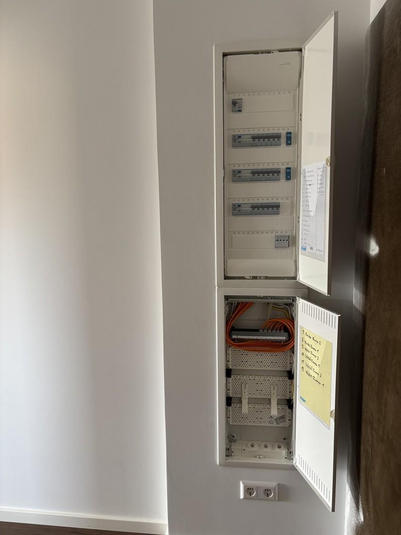 Neue Elektrik