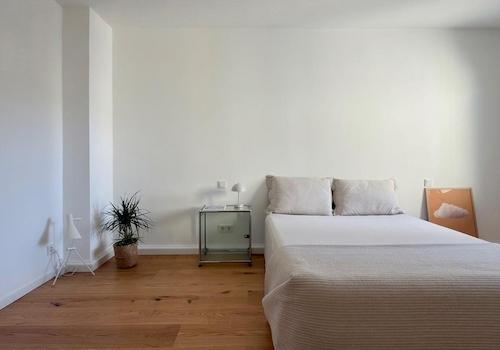 Geräumiges Schlafzimmer