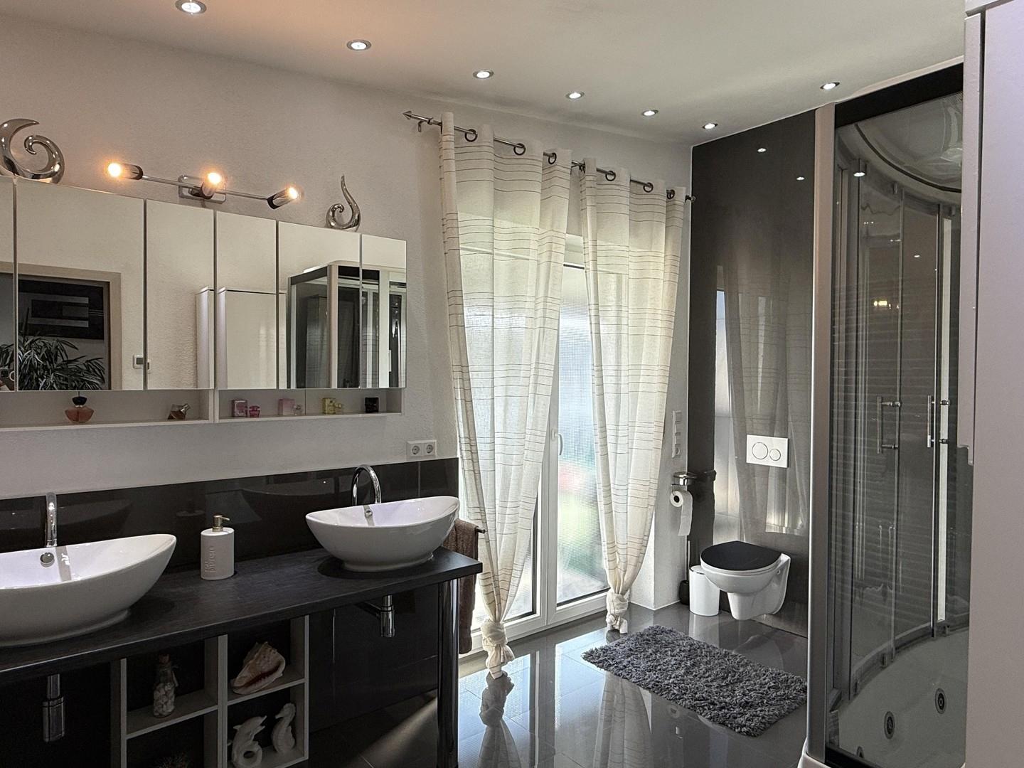Bad Dachgeschoss
