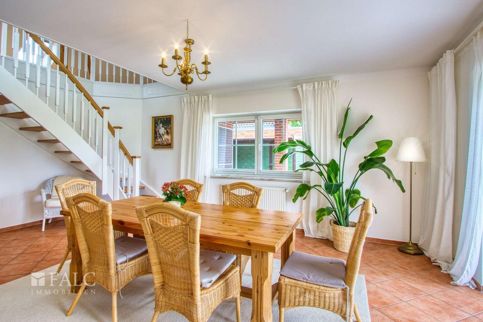Esszimmer I