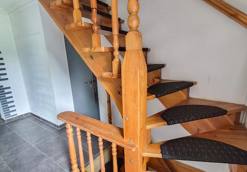 Holztreppe