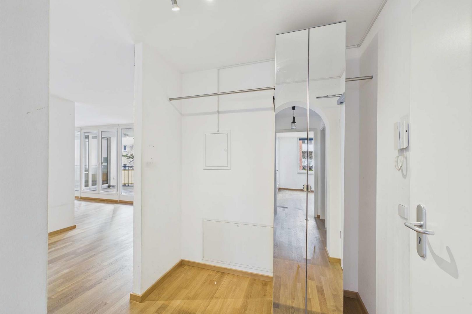 Eingangsbereich - Garderobe