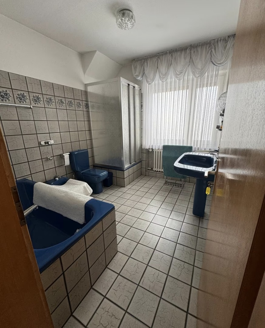 Bad 2. Etage