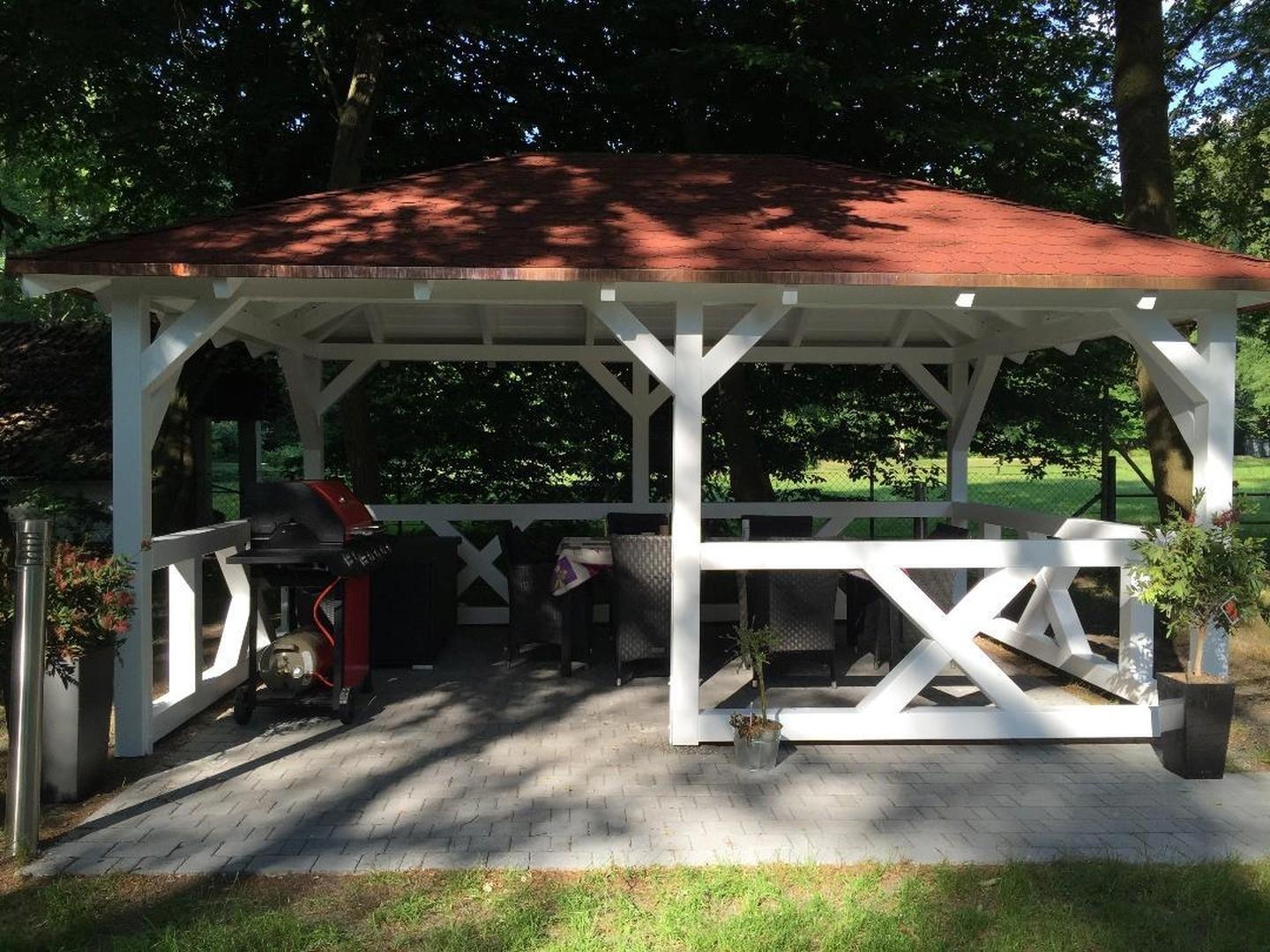 Gartenpavillion