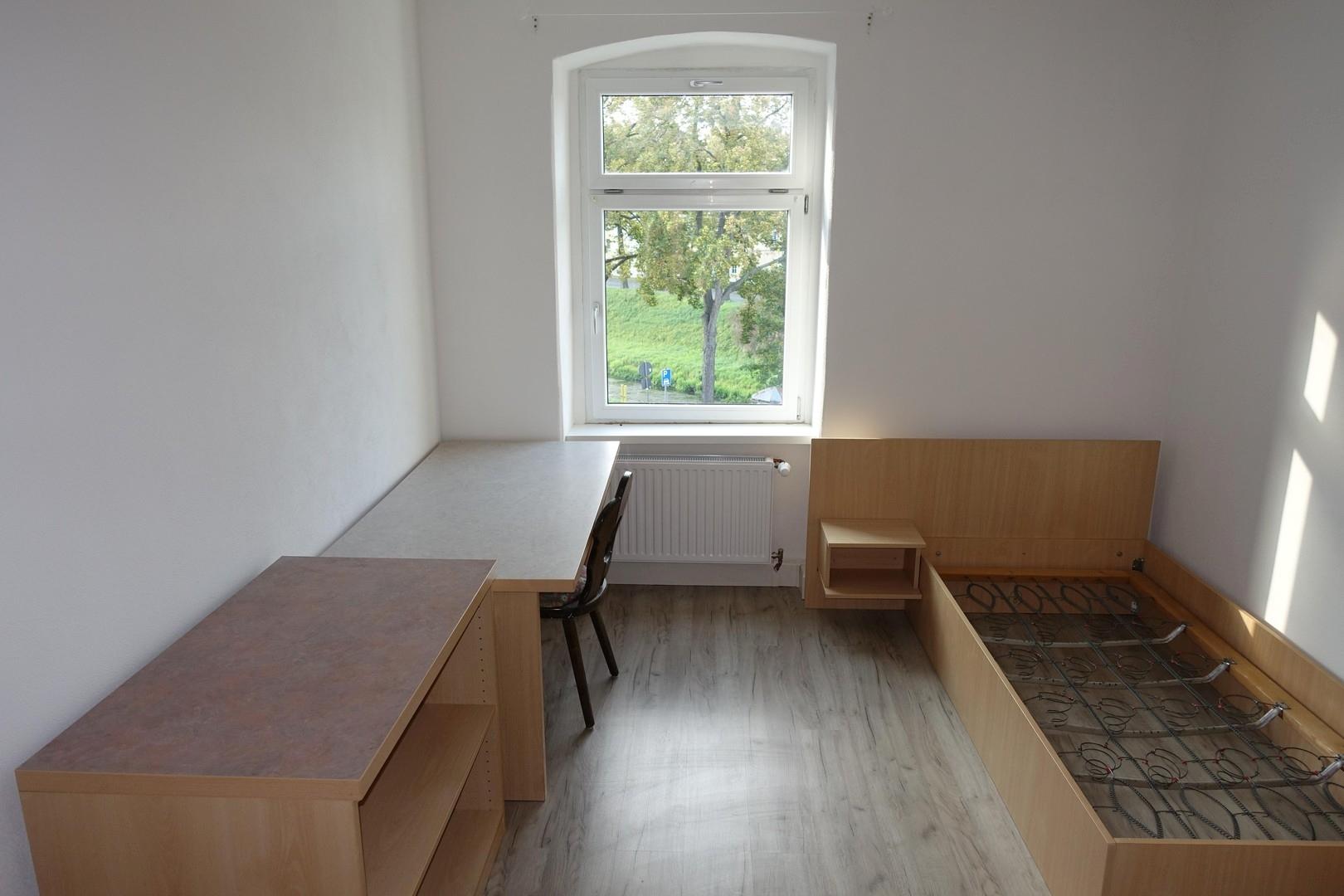 Mittleres Zimmer
