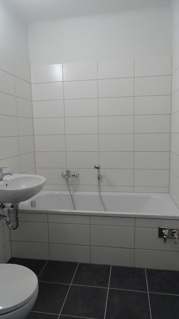 Musterbild Badezimmer nach Sanierung