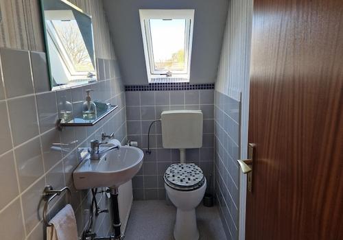 WC im Dachgeschoss