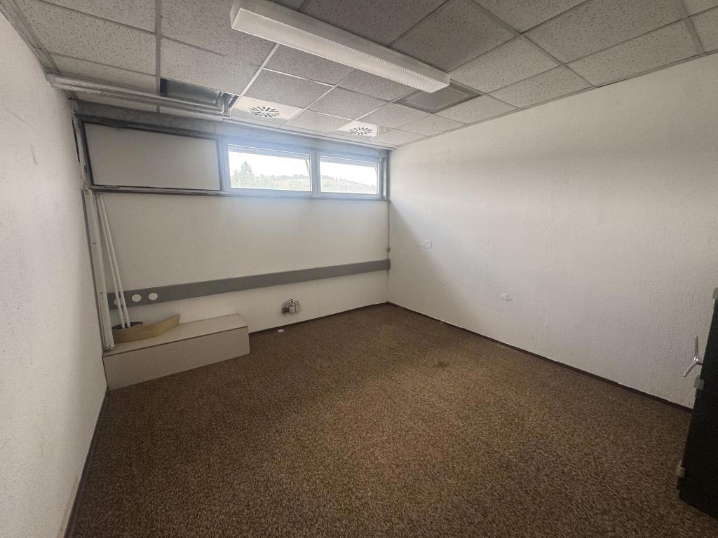 Büro 4 v. 7